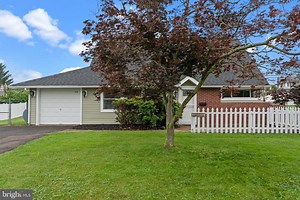 54 Cactus Rd, Levittown, PA 19057 - MLS PABU2098536 - Coldwell Banker