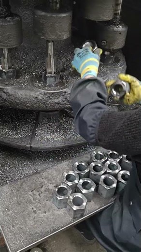 Industrial Metalworking: High-Precision Threading of Large Hexagonal Steel Nuts #machine