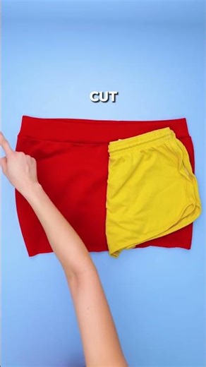 Transform Your Wardrobe in a Snap! DIY Clothing Hacks You Must Try!