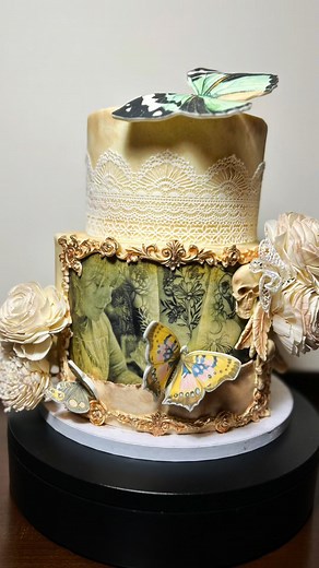 My 30th birthday cake made by my beautiful mother❤️ Caked By Brandy | HoleyRitual tattoo