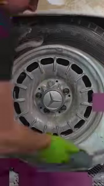 79K views · 591 reactions | Cleaning a SOFT Top Convertible #softtop #convertible #mercedesbenz | WD Detailing | Facebook