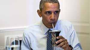 Barack Obama canta "Ya no sos igual" de 2 Minutos