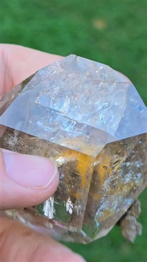 2.1K views · 102 reactions | Large Smoky & Golden Gemmy Herkimer Diamond with a Carbon Enhydro & Rainbows!! -400$ -Free shipping US ~ 184 Gram Crystal Self dug this Spring at KOA Herkimer Diamond Mines #crystals #newyork #herkimerdiamond #minerals #sale #foryoupage #foryouシpage | DiscoveringMinerals | Facebook