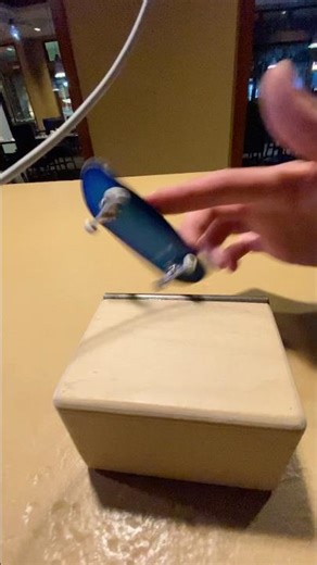 The wire is bothering me 🎧🛹 #FingerBoarding