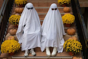 Don't Dress Up As A Sheet Ghost This Halloween—Check Out These Easy Costumes Instead