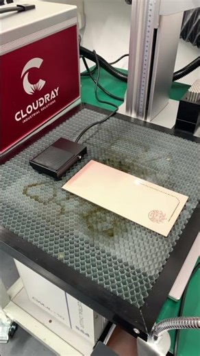 Effortless Precision: Cutting Genuine Leather for Wallets with the UV 10