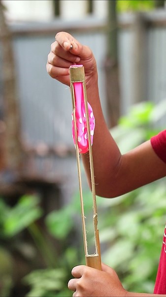 DIY Bamboo & Balloon Slingshot | Fun Backyard Project part 9 #usacrafts #bamboo #balloon #slingshots