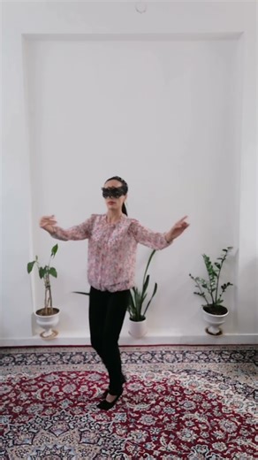 «فیگورهای دست در رقص ایرانی/Iranian Dance Hand Moves »