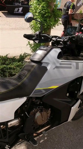 The Husqvarna Norden 901 is a well equipped and good-looking bike!