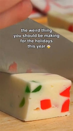 12 Tomatoes | Recipes on Instagram: "Sure, it’s a little quirky, but it sure is delicious. https://12tomatoes.com/grandmas-christmas-candy/ #christmascandy #homemadecandy #easyrecipes #holidayfood #comfortfood"