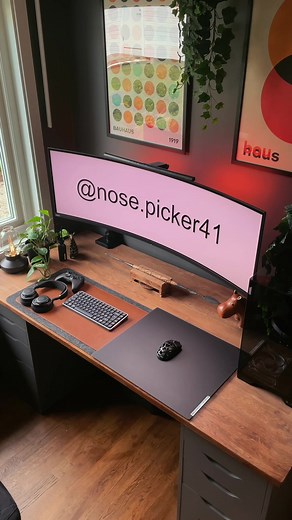 Clean OLED Gaming Room Setup Ideas (Square Room)