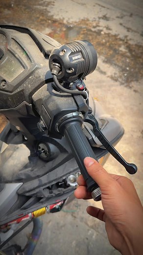 220K views · 3.8K reactions | 72jet9 xe máy new bao chưa tới 300km , chủ làm full cục bên em về bỏ kho không đi, ae cần liên hệ em #ex150độkiểng #y15zr #ex150 | Nguyen Duc Cuong | Facebook