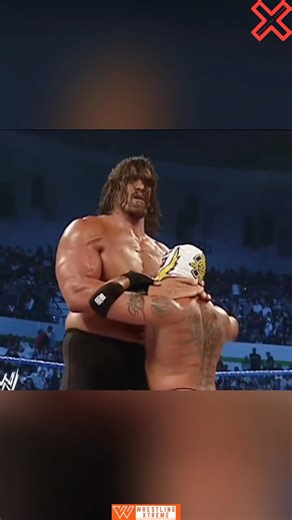 The Great Khali Destroys Rey Mysterio - WWE SmackDown, May 12th, 2006 🔥
