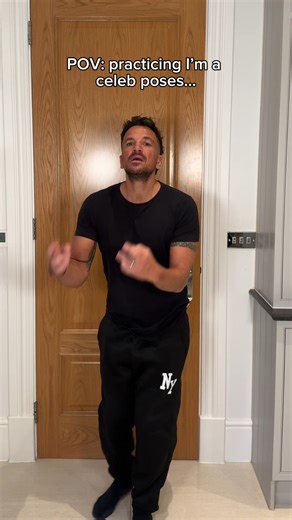 POV: I’m a celebrity poses | Peter Andre
