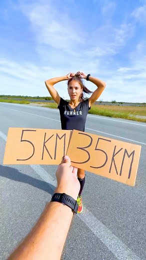 HOW TO RUN 35 KM 😅🔥 in 2h:47’:42” (pace of 4’:47”/km) 💪 @thefashionjogger Check out our crazy @nike offer in the app’! 🔵🔗 Tag #werocksport for reposts 🤙 . #game #longrun #running #runner #run #privatesportshop #runners #reels #viral #workout #training #runninggirl #runnergirl #runningmotivation #sportmotivation #fast | Private Sport Shop