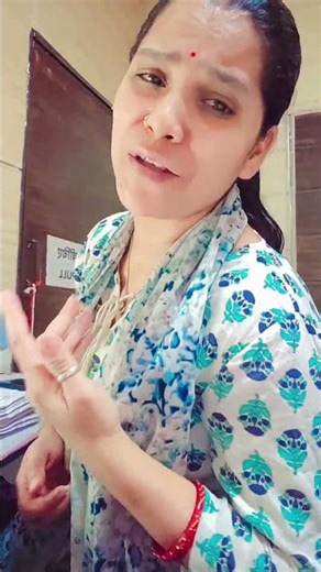 Dheere Dheere khich Raha Hai Tu Sanso Ki Dori...... #PriyankuShukla #PriyaShukla #PrayagrajVlogger