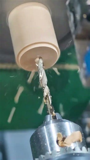 Juepin CNC Automatic Loading Lathe CNC precision turning of beads fully automated consiste