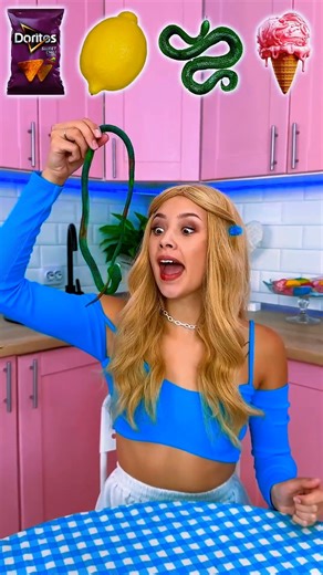 snake magic game tricks 😆💪#magic #games #tricks #shorts