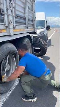Replace new tires without machine