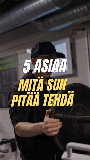 Rasvanpolton asiantuntija | Auktorisoitu ja korkeakoulutettu PT on Instagram: "Jos et tee näitä asioita - et onnistu 👇 40+ iässä, varsinkin naisilla, kehon toiminta muuttuu ja rasvanpoltosta tulee vaikeampaa. Ei siksi, koska se on normaalia ja luonnollista, vaan siksi, että nykyiset elintapasi eivät tue kehosi optimaalista toimintaa. "Mutta syön terveellisesti ja liikun paljon?" Enkä väitä, ettetkö tekisi niin. Mutta ongelma syntyy siinä, ettei "terveellinen" automaattisesti tarkoita sulle hyvä