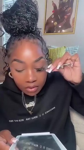 How to Attach False Eyelashes Without Glue | Easy Step-by-Step Tutorial