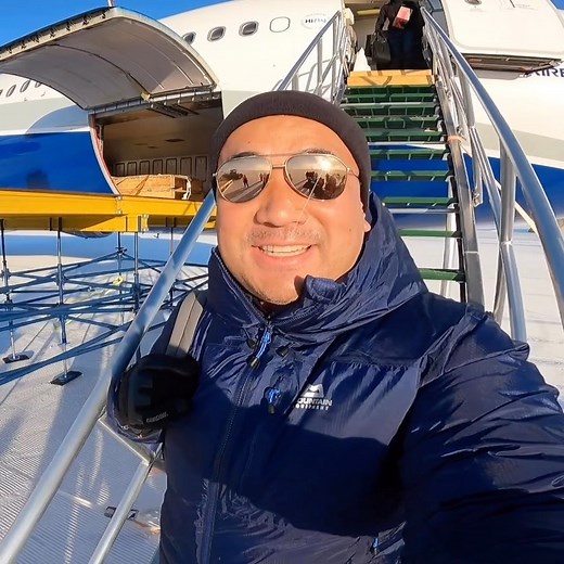 Sam Chui on Instagram: "New vlog is out! I flew on A340 charter for @white.desert.antarctica (Tour Operator) to Antarctica! The landing is on a specially built ice runway! It was one of my Greatest Day! #samchui #YouTube #Antarctica #A340 #hifly #Airbuslovers #landing #cockpit #avgeek #antarctic"