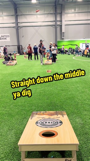 Double 4 bagger with the queen of the DMV #Cornhole #cornholetournament #fypシ