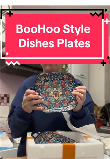 Elevate Your Holiday Table with Stylish Serving Plates