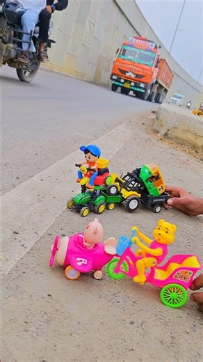 RUSH Three Wheel Kick Scooters for Boys and Girls with SIPPER 🛵🚴