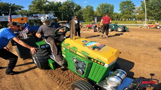 6.5K views · 98 reactions | Let us know in the comments!! Is the art work done by hand?? #gardentractor #tractorpulling | Pulling with Garden Tractors | Facebook