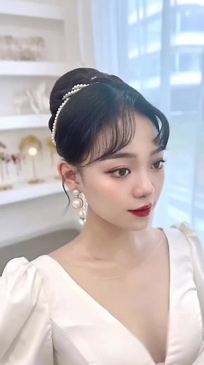 low bun hairstyle for bride #reels | Hair Show