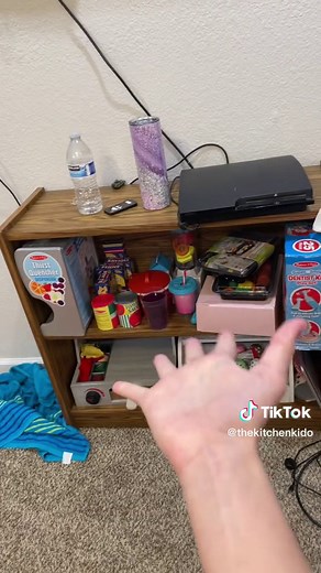 #malisaanddougtoys #thenitchenkid #famous #fyp #popular #playset #fakeplay #pizza #smothie #pasta #cookies #icecream #order PLACE THEM QUICKLY