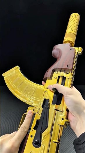 ALL GOLD COLLECTION GEL BALL BLASTERS- who needs! #gelblaster #airsoft #shortvideo