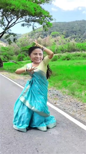 "Modiji Mamata Ki Dance Edited Video😛"| Saree Chamakdar Dance #modidance #youtubeshorts #funnymeme