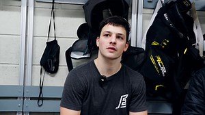 🎙 | Jan Bambula se poprvé trefil v dresu Energie a nadělil tak sobě i spoluhráčům předčasný dárek ke svým zítřejším 25. narozeninám. Jak hodnotil utkání s Hradcem? 👇 | HC Energie Karlovy Vary