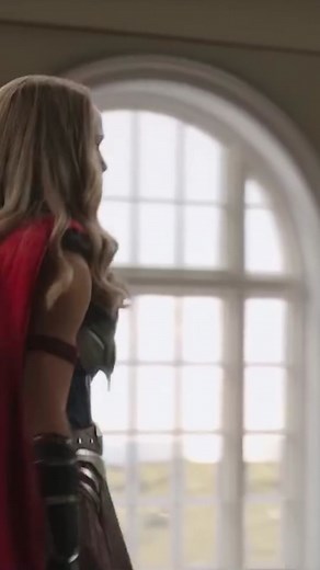 Natalie Portman as Mighty Thor in Thor Love and Thunder Explained