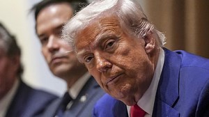 Trump faces ‘insider trading’ scrutiny over tariffs pause