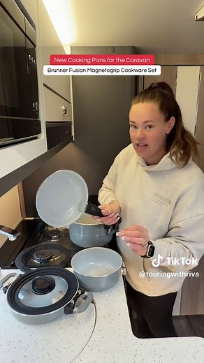 New Caravan Cooking Pans - Brunner Fusion Magnetogrip cookware set. Making caravan cooking easy!! #caravancooking #brunnerpans #campingcooking #caravanlife #travelpanset