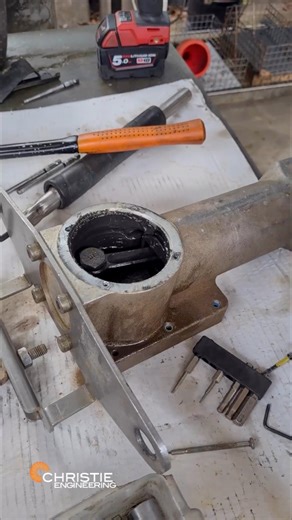 Ever wondered what a 10 year old CHPD52 looks like on the inside? Let’s pull it apart for a service! 🔧⚙️ | Christie Engineering