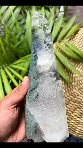 Himalayan Interference Chlorite Quartz Crystal ! #quartz #ganeshquartz #crystalnepal #chloritequartz #interferencequartz | Himalayanbeads Cottage - P.LTD.