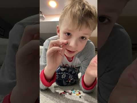 How to build Optimus Prime in lego