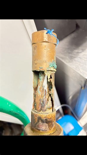 PSA you cannot run copper condensation drains on a tankless water heater #makeithot #plumber