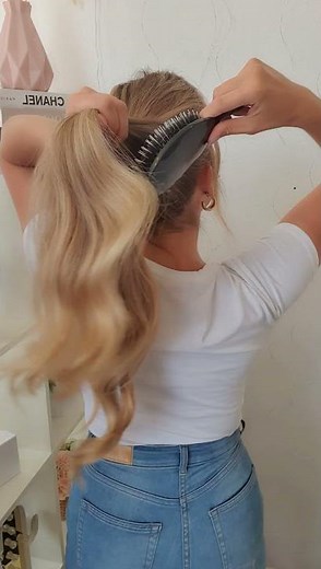 COIFFURE SIMPLE ET BELLE SANS TRESSE POUR TOUS LES JOURS - DONNER DU VOLUME A SA QUEUE DE CHEVAL