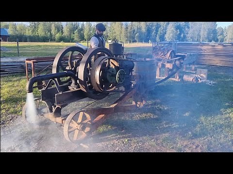 Oil Engine. Start Up! 110 year old Crude oil engine.