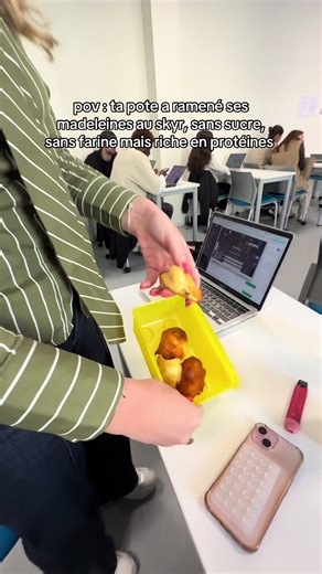 Madeleines sans sucres et sans âme au skyr
