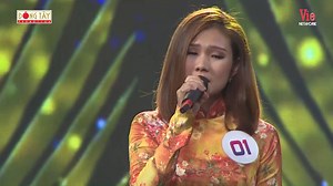 Anh ba Ngọc Sơn vậy là hổng có được nhen. Học trò mình mà hổng nhận ra để rồi loại thẳng tay à 🙈🙈 Người ta hát ngọt như mật thế cơ :3 ------------------------------- ✨ Ca Sĩ Bí Ẩn mùa 4 phát sóng vào lúc 21g00 thứ Hai hàng tuần trên kênh #HTV7 ✨ Xem thêm tập full của các chương trình Ca Sĩ Bí Ẩn trên kênh YouTube "ĐÔNG TÂY PROMOTION OFFICIAL" nhé! © Nội dung được khai thác và bảo vệ bản quyền bởi Vie Network #Casibian #DongTayPromotion #MCQuyenLinh #NguyenHung #NgocSon #PhiNhung #KhaNhu #Giang