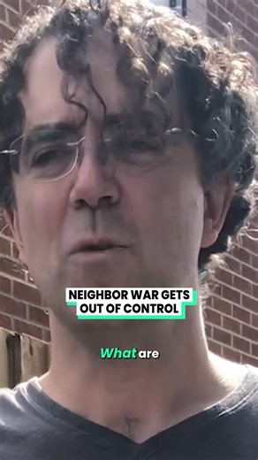 He won't stop dumping his trash outside her house... 🗑️😡 | IGV