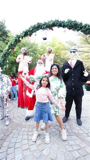 Garima Bansal - Lifestyle Parenting Indian Mom Blogger on Instagram: "Christmas at Ranch at Big Banyan Vineyard and Resort is just getting better ✨ From daily brunches & festive stalls to bonfire nights, open-air movie screenings, live bands, DJs, carol choirs, and family-friendly experiences—there’s something new every day. And the big highlight to watch out for—Raghu Dixit live on 20th Dec 🎶🎄 Save this and plan your Christmas outing right! #ranchbigbanyanvineyard #bigbanyanvineyards #Resort