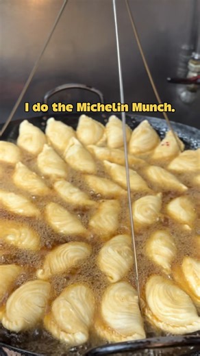 Fedby on Instagram: "$2 Michelin recognised Curry Puff in Singapore 🇸🇬 📍 J2 Famous Crispy Curry Puff 📢 Amoy Street Food Centre, #01-21, 7 Maxwell Road, 069111, Singapore 📌 Part of my series: The Michelin Munch where I try every Michelin-recognised spot in Singapore. #MichelinMunch #SGFoodie #Fedby #Michelin #Singapore #amoystreet #CurryPuff #FoodiesSG"