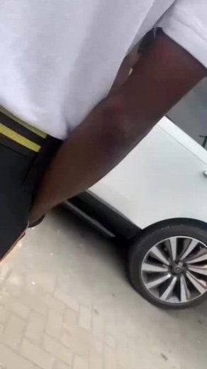 493K views · 5.9K reactions | “I Am Not Stup!d” — Gateman With Integrity Stands His Ground As He Refuses To Open Gate For 'Big Man' Riding Luxury SUV Without Estate Sticker Unknown To Him The Man, Prince Oniru, Is The Owner Of The Estate | Oriental Times | Facebook